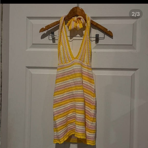 COLORFUL NATALIE PINK&YELLOW CROCHET MINI DRESS - Picture 2 of 3